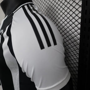 Camisa Juventus I 24/25 Preto e Branco - Adidas - Masculino Jogador