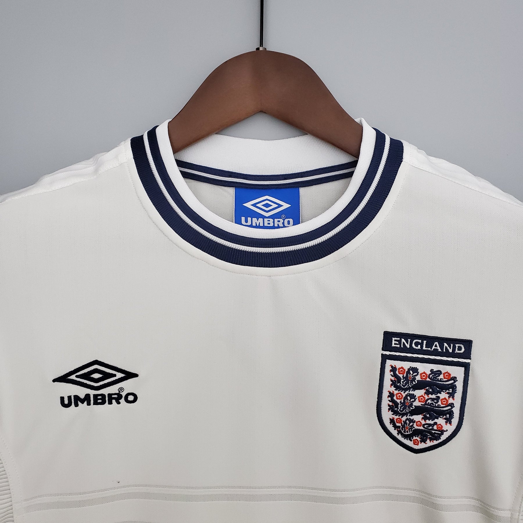 Camisa Inglaterra Retrô 2000 Branca - Umbro